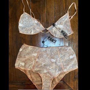 For love and lemons set NWT!